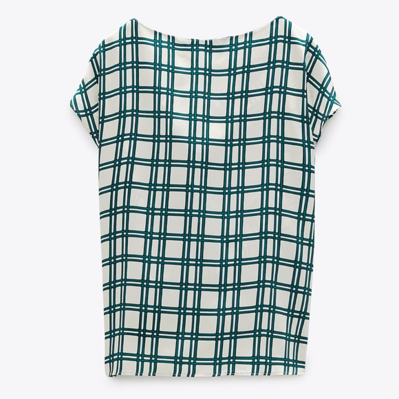 ⭐️ NWT ZARA Flowy Plaid Top ⭐️ - Picture 3 of 6